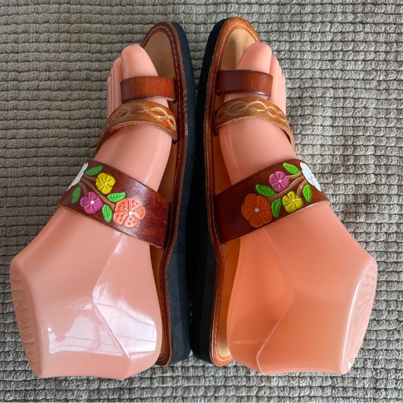 Mexican Huaraches (Sandals) Women size 4 - Picture 7 of 13
